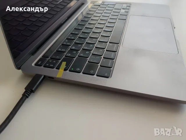 MacBook Pro 13 A2251 2020, снимка 6 - Лаптопи за дома - 55828213