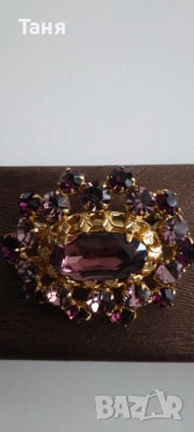 Чешка винтидж брошка