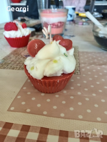 Свещи , снимка 5 - Декорация за дома - 51491506