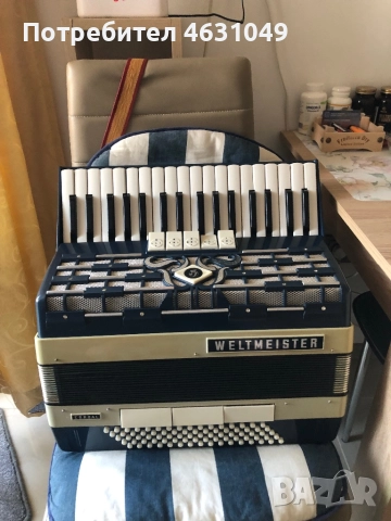 Weltmeister Cordal 80 баса – оригинален, Германия, перфектен звук, снимка 3 - Акордеони - 52336412