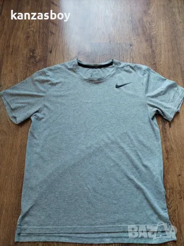nike dri fit - страхотна мъжка тениска M, снимка 5 - Тениски - 56018555