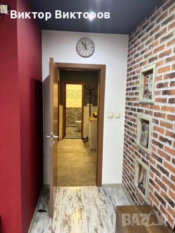 Топ център тристаен , снимка 12 - Апартаменти - 53063161