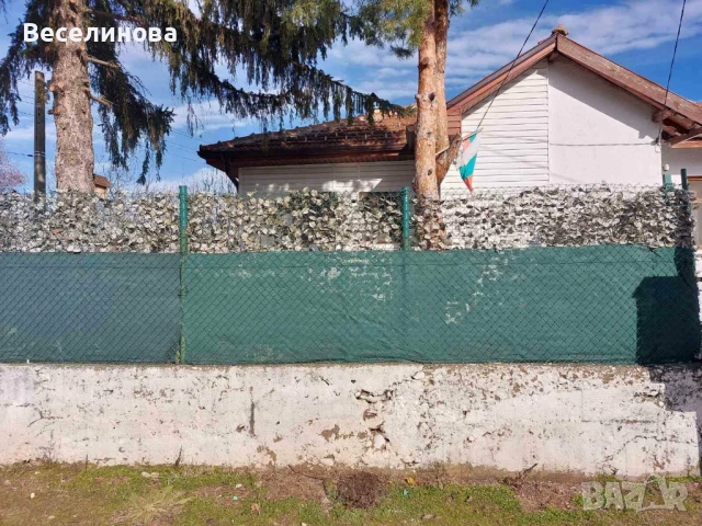 Продавам къща в село Костенец , снимка 2 - Къщи - 53910019