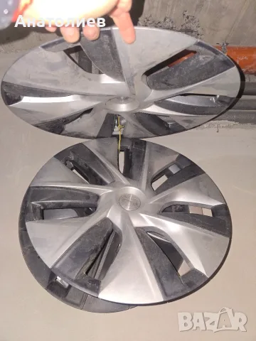Оригинални аеро тасове 19" за Tesla Y