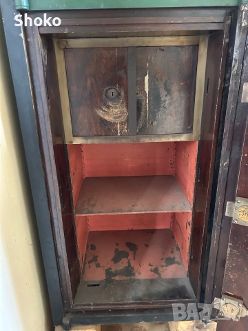 Антична огнеупорна каса Вертхайм , снимка 3 - Антикварни и старинни предмети - 53059648