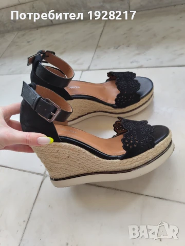 Летни сандали DeeZee