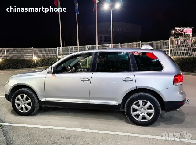 VW Touareg 3.0 TDI 4x4 ЛИЧЕН, Кожа-НОВИ ГУМИ и акумулатор., снимка 3 - Автомобили и джипове - 54066336
