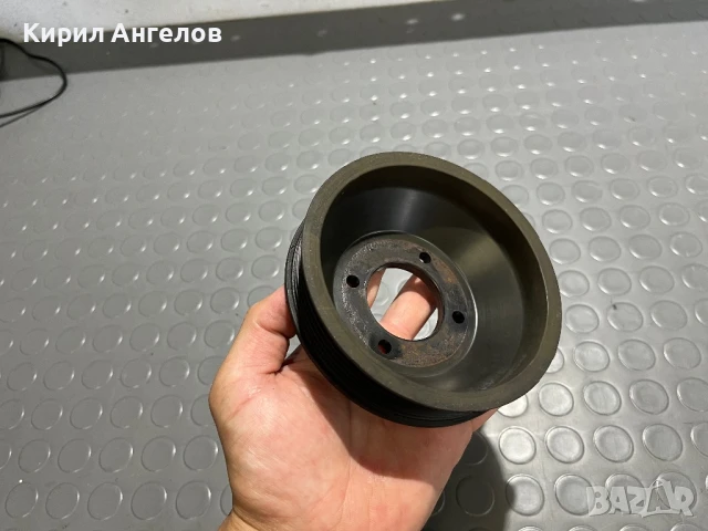 Шайбата на водната помпа за BMW E39 E46 (M52 / M54)