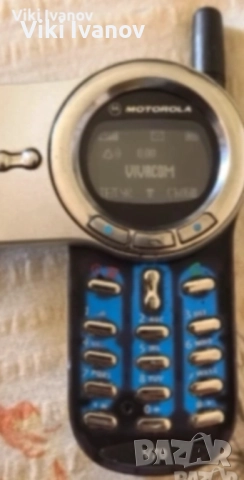 Моторола V70