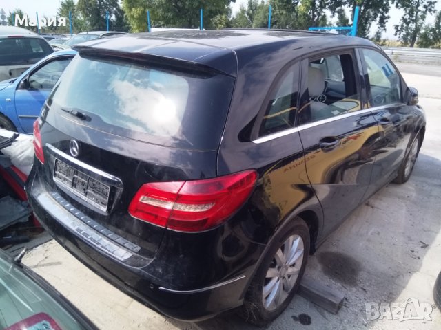 Mercedes-Benz B 180, снимка 3 - Автомобили и джипове - 37978486