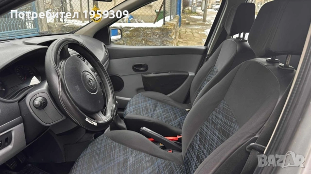 Renault Clio , снимка 10 - Автомобили и джипове - 53236873