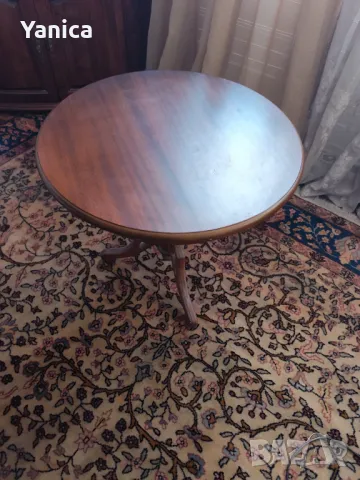 Елегантна масичка , снимка 1