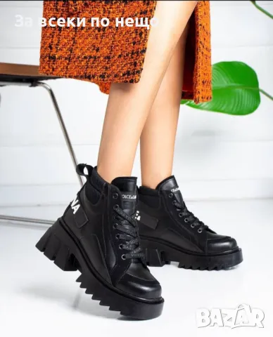 Дамски боти Dolce&Gabbana👢Louis Vuitton👢Burberry👢Christian Dior, снимка 5 - Дамски боти - 48288887