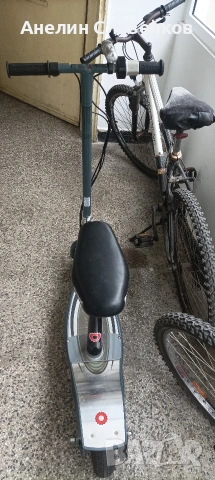 Електрическа тротинетка RAZOR, снимка 3 - Скутери и тротинетки - 54166859