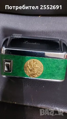 Пепелник за кола , снимка 3 - Аксесоари и консумативи - 50336935