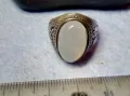 Стар РЪЧНО ОРНАМЕНТИРАН СКЪПОЦЕНЕН СРЕБЪРЕН ПРЪСТЕН ЛАКИРАНО СРЕБРО с ШЛИФОВАН ЛУНЕН КАМЪК 50109, снимка 4