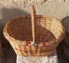 Голяма стара плетена кошница за пикник или село, снимка 1 - Други - 30182642