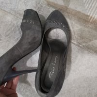 Дамски обувки естествен велур , снимка 1 - Дамски обувки на ток - 34326948