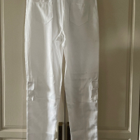 Панталони бели ново размер М, снимка 2 - Панталони - 44728342