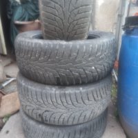 4броя гуми, снимка 3 - Гуми и джанти - 40489481