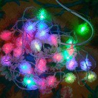 Коледна украса LED разноцветни лампички 30 броя с прозрачен кабел., снимка 2 - Декорация за дома - 34911820