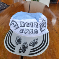 Стара шапка Мото Крос, снимка 1 - Други ценни предмети - 44534335