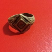 Стариннен пръстен, снимка 2 - Антикварни и старинни предмети - 31661394