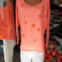 Блуза на звездички в неонов корал, снимка 3 - Блузи с дълъг ръкав и пуловери - 29998370