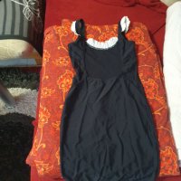 Ластична черна рокля комбинирана с бяло, снимка 1 - Рокли - 34938875