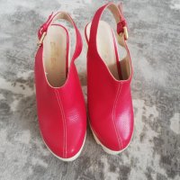 Модерни дамски сандали в червен цвят. Промо цена само 39.00 лева. , снимка 6 - Дамски обувки на ток - 30208628