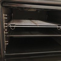 готварска печка с керамични котлони ,SMEG’, снимка 8 - Печки, фурни - 42431231