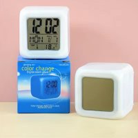 LED часовник КУБ час,дата,температура, снимка 3 - Други стоки за дома - 42292348