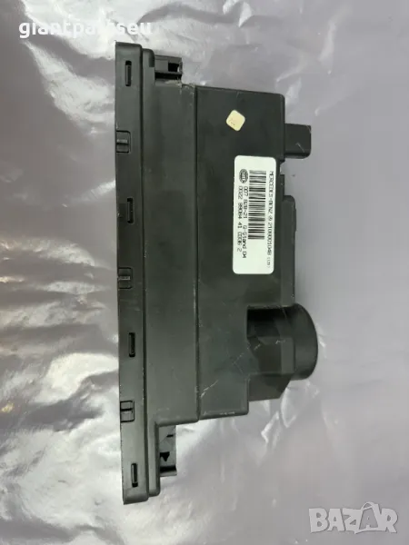 Вакуум Помпа Централно Заключване W210 W202 W208 за Мерцедес Mercedes-benz 2108001048, снимка 1