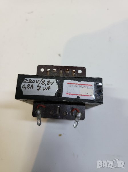 Трансформатор траф захранване с изводи - 8,8 волта  на 0,8 ампера, снимка 1