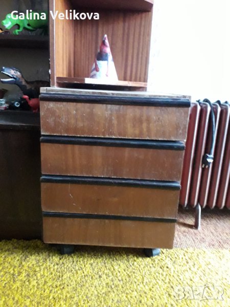 Шкаф с чекмеджета, снимка 1