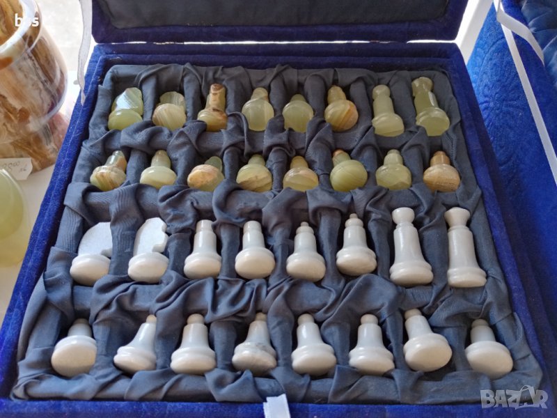 Шах от оникс с прекрасни цветове., снимка 1