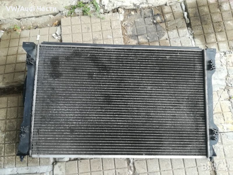 Воден радиатор за Ауди А4 Б6 Б7 Audi A4 B6 B7, снимка 1