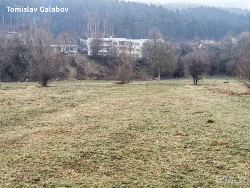 Земеделска земя в с. Искрец гр. Своге, снимка 1