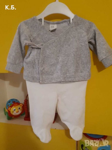 Плюшен комплект за новородено бебче H&M р-р 50, снимка 1