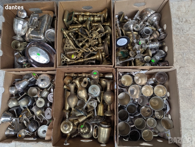 Бронзови съдове, сервизи, чайници, халби, свещници и др. – 222 бр., снимка 1