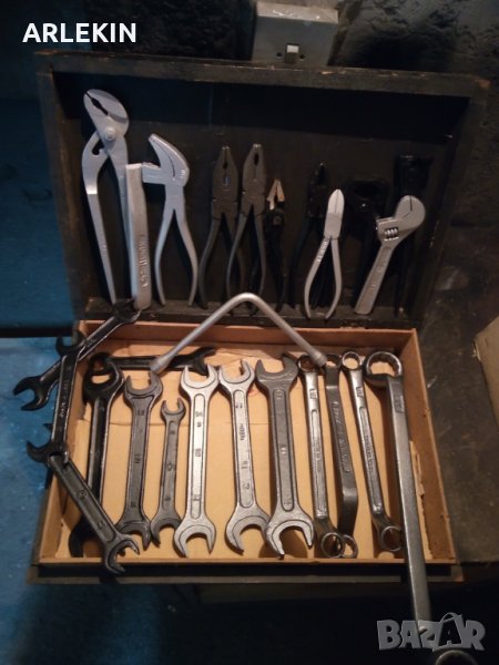 инструменти, снимка 1