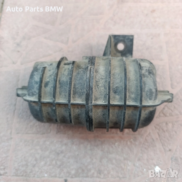 Вакум клапан BMW E60 E61 E46 E39 турбо вакум буре вакумен съд, снимка 1