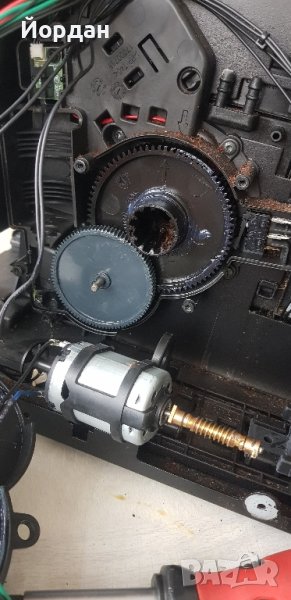 Мотор редуктор + зъбни колела за Saeco GranBaristo! , снимка 1