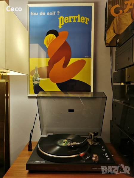 Рекламен постер на Perrier на художника график Bernard Villemot размер 50/70+ рамка Ikea, снимка 1