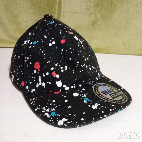 Детска шапка с козирка, снимка 1