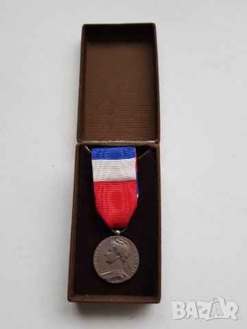 Френски сребърен медал, снимка 6 - Антикварни и старинни предмети - 35098815