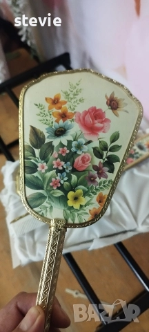 Винтидж козметичен комплект, снимка 2 - Други - 52646087