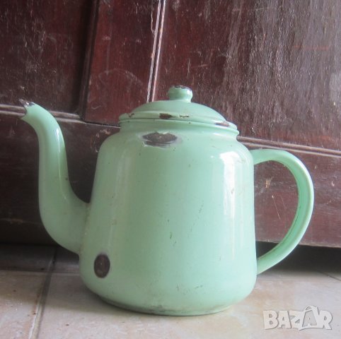 Стар емайлиран чайник млечнозелен цвят, снимка 6 - Други ценни предмети - 29121137