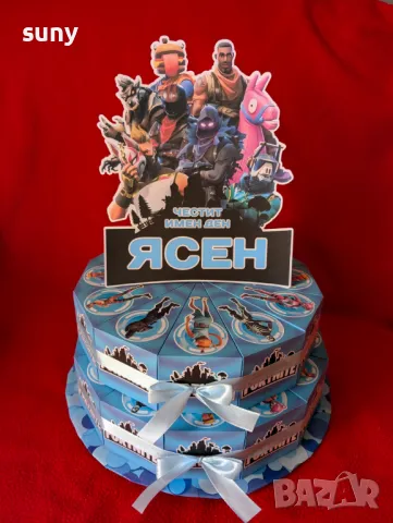 Картонена торта Фортнайт