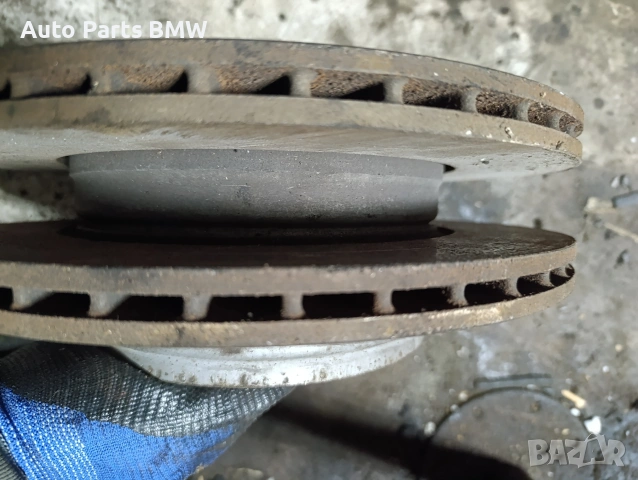 Задни дискове BMW E60 E61 320мм БМВ Е60 Е61 задни Спирачни дискове , снимка 2 - Части - 41026859